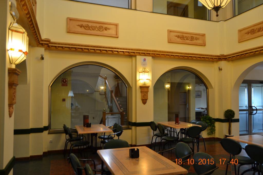 波尼恩特酒店 Moraleda De Zafayona 外观 照片