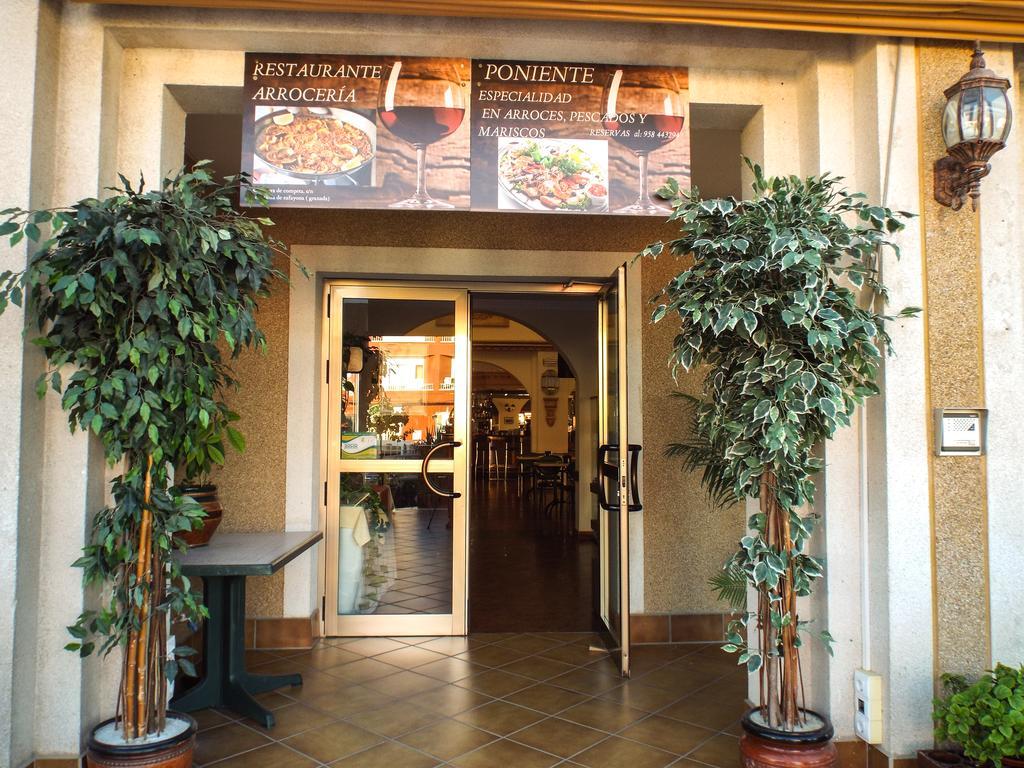 波尼恩特酒店 Moraleda De Zafayona 外观 照片